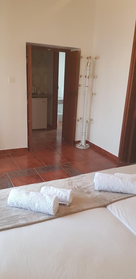 Villa Thermopilon ลาร์นาคา ภายนอก รูปภาพ
